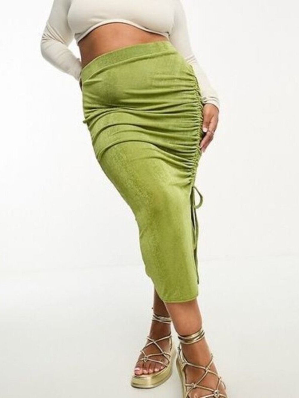 ASOS In The Style Plus, Ruched Detail Midi Skirt in Green (18)